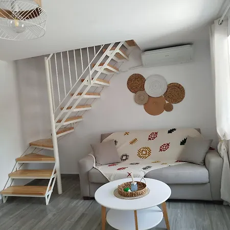 Trikeri Cottage Holiday home Trikeri